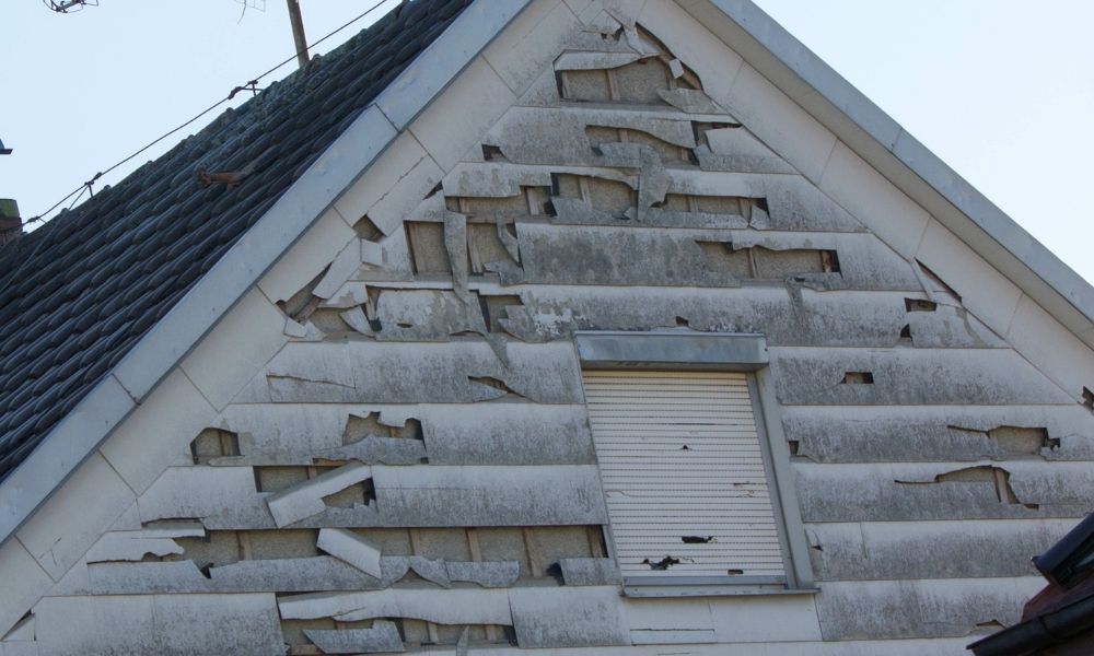 How To Handle Storm Damaged Siding